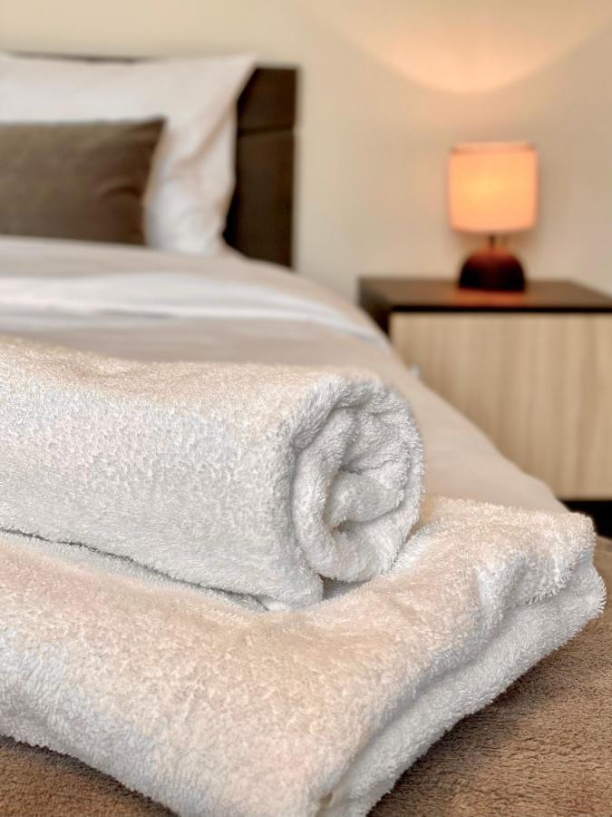 Cozy & Modern 1Br Apart For 4 Guests Next To Medical University & Free Parking Stara Zagora Luaran gambar