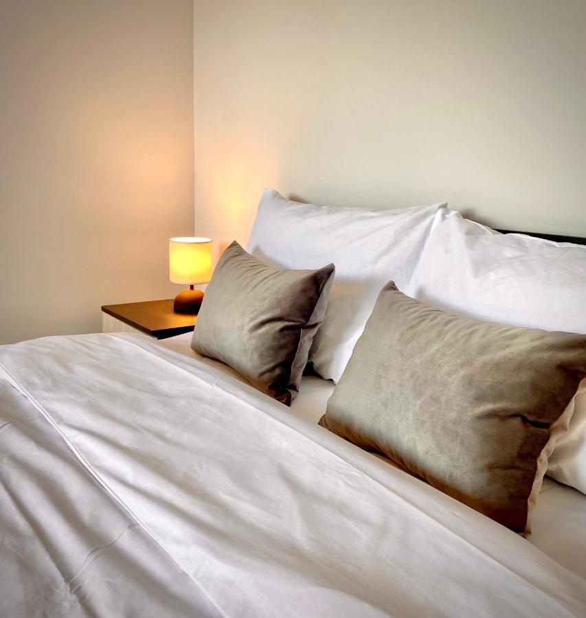 Cozy & Modern 1Br Apart For 4 Guests Next To Medical University & Free Parking Stara Zagora Luaran gambar