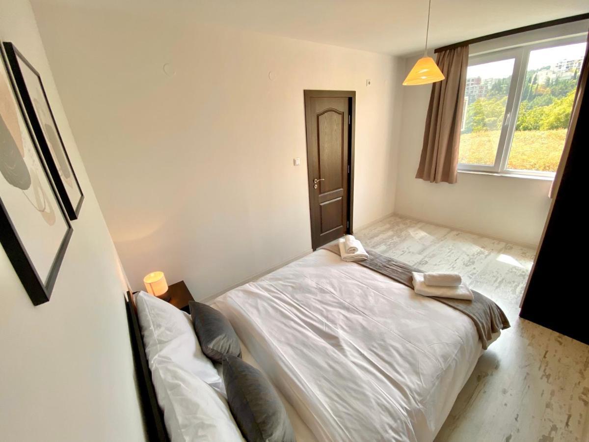 Cozy & Modern 1Br Apart For 4 Guests Next To Medical University & Free Parking Stara Zagora Luaran gambar